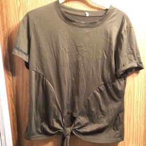 Cropped Tied blouse